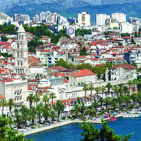 Luxurious In Split