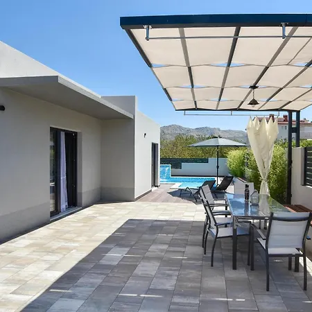 Awesome In Split With Wifi Dom wakacyjny Split