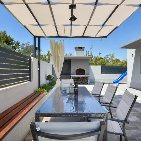 Awesome In Split With Wifi Dom wakacyjny