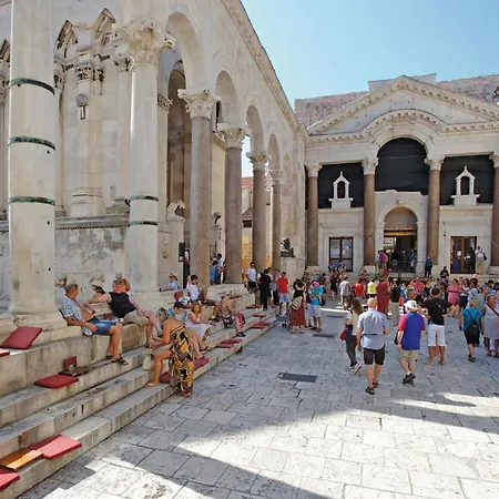 Awesome In Split With Wifi Holiday home Solin