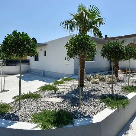 Awesome Home In Split With Private Swimming Pool, Can Be Inside Or Outside