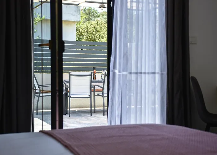 Awesome In Split With Wifi *