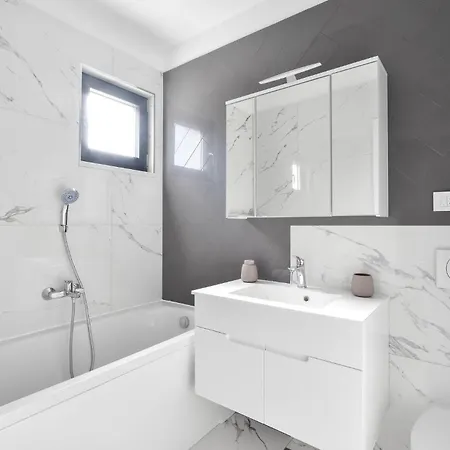 Awesome In Split With Wifi * Split